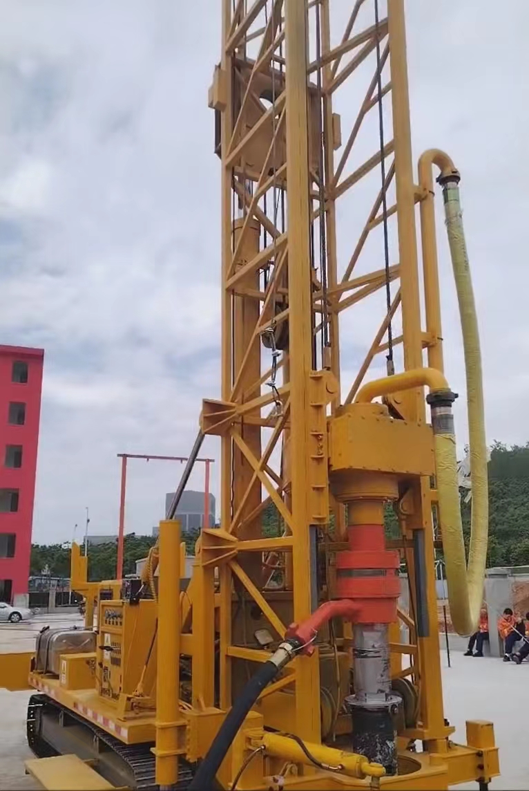 CDL-600履带式机械在线影视站钻井